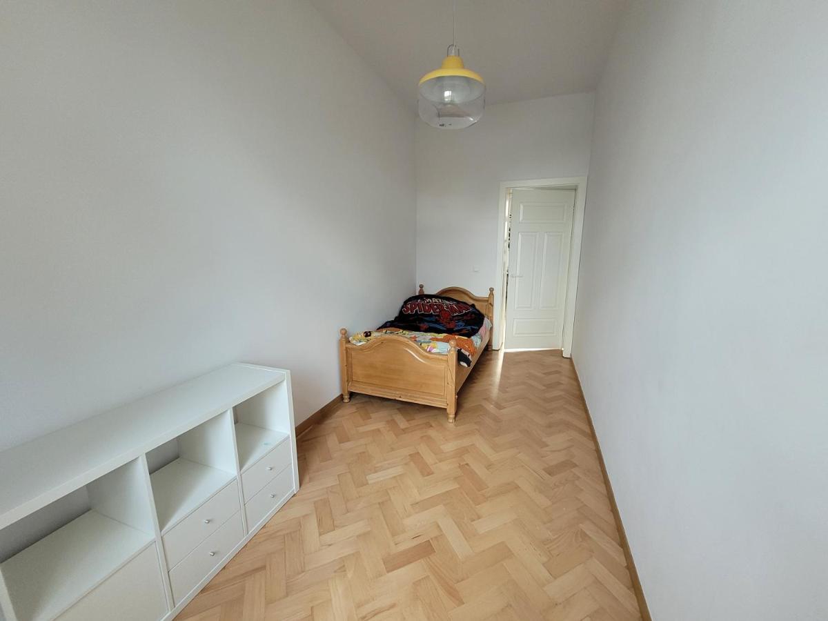 W Palacu Mysliwskim Apartament Kołobrzeg